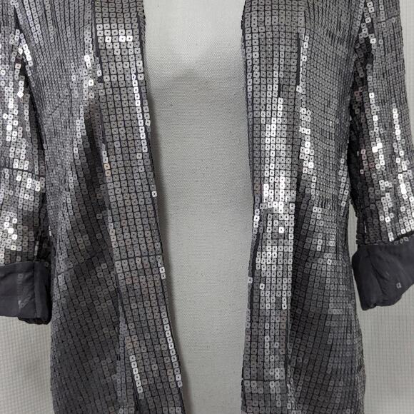 CHARLOTTE RUSSE! SILVER SQUARE SEQUIN ON GRAY SHEER, CHIFFON JACKET! SZ S - Picture 4 of 9